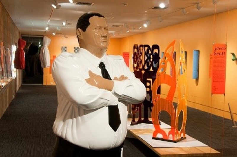2009 Plastic Māori